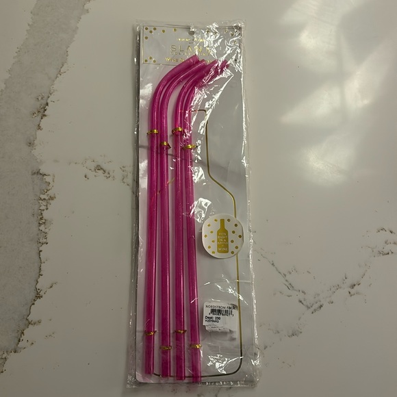 🍁3for$10🍁 Slant Wine Bottle Straws Pink OS - Picture 2 of 4